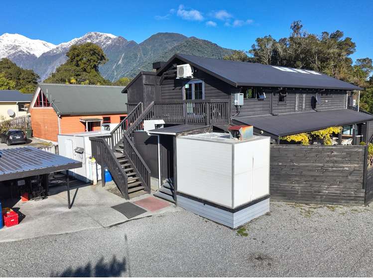 12 Main Road & 2 Condon Street Franz Josef_20