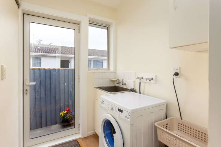 1/249 Waterloo Road Hornby_10