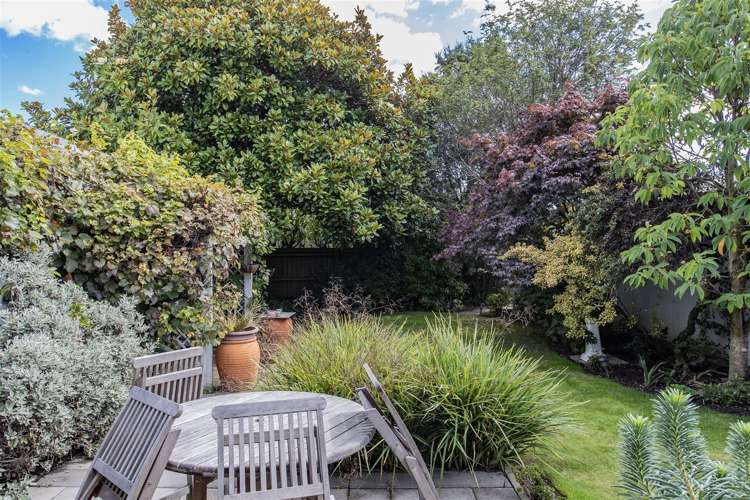 32 Sloan Terrace Cashmere_15