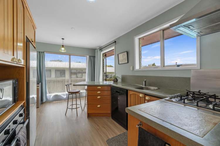 4 Lansdowne Crescent Glenview_6