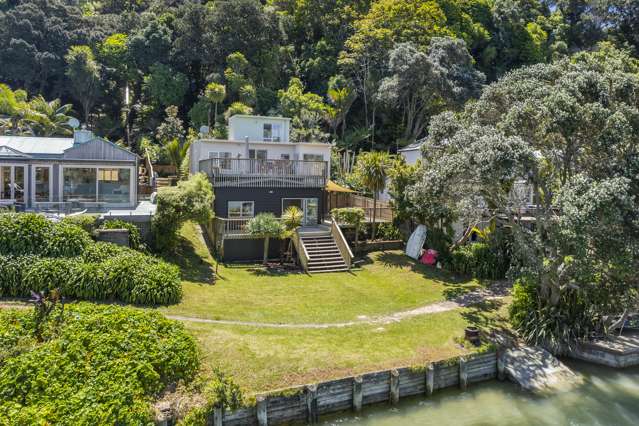 57 Pohutukawa Avenue Cockle Bay_1