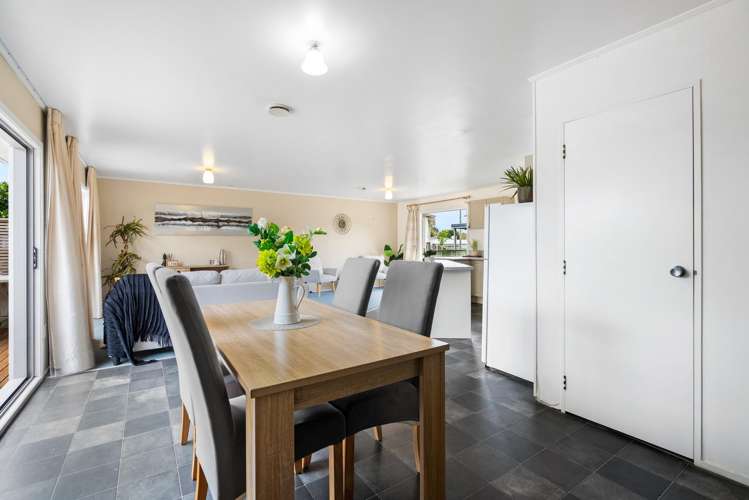 12 Curlew Place One Tree Point_20