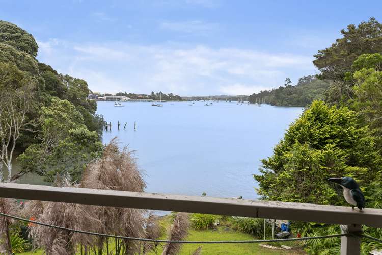 26 Rambler Crescent Beach Haven_10