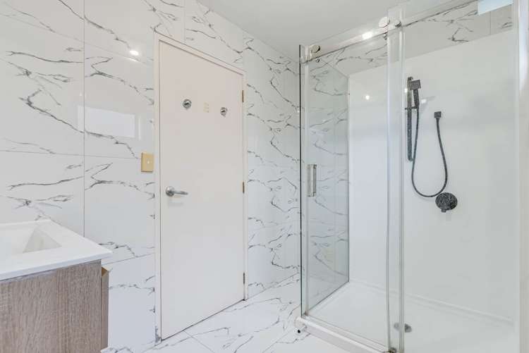 131f Saint Georges Road Avondale_17