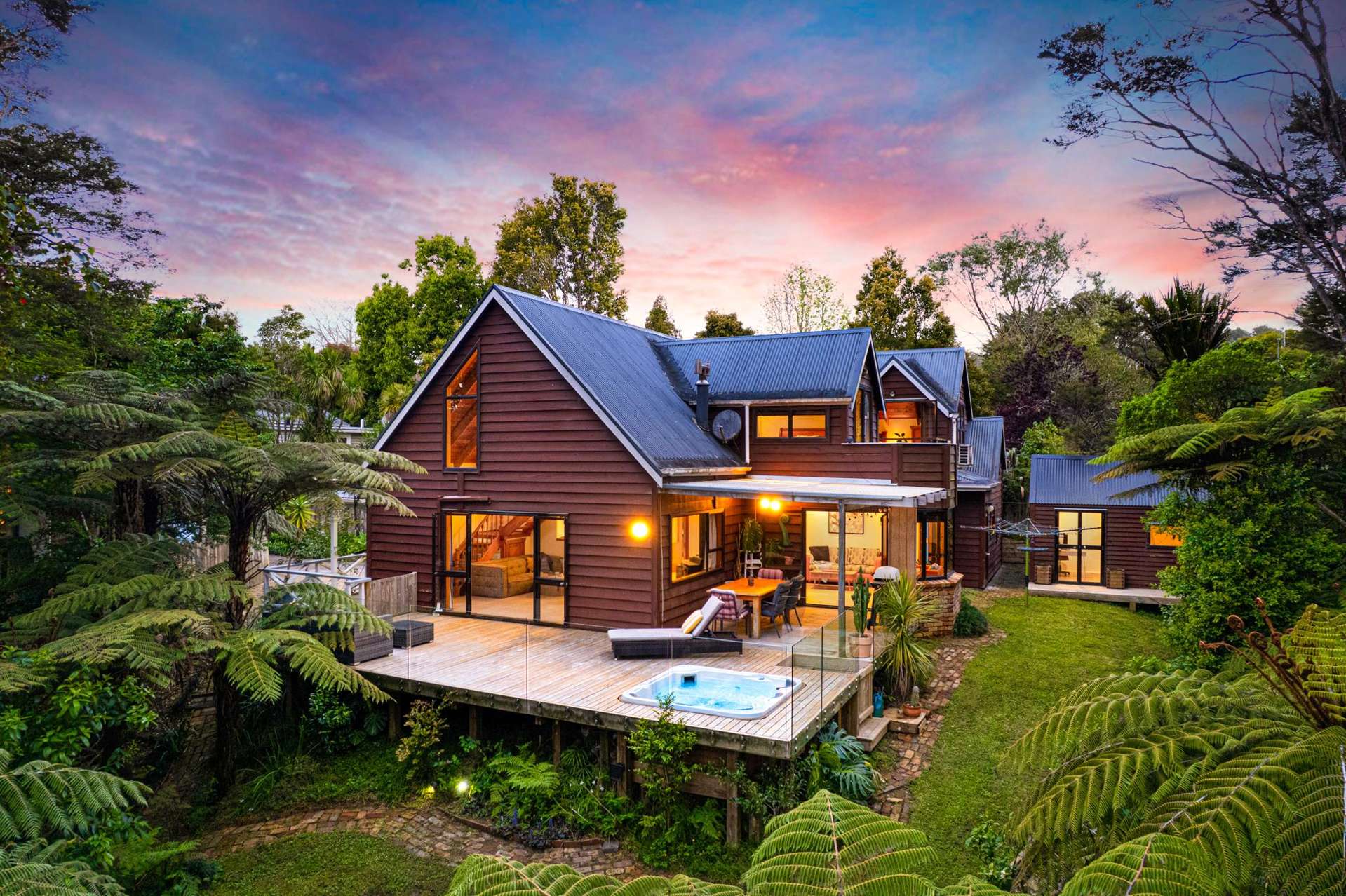 139 Atkinson Road Titirangi_0