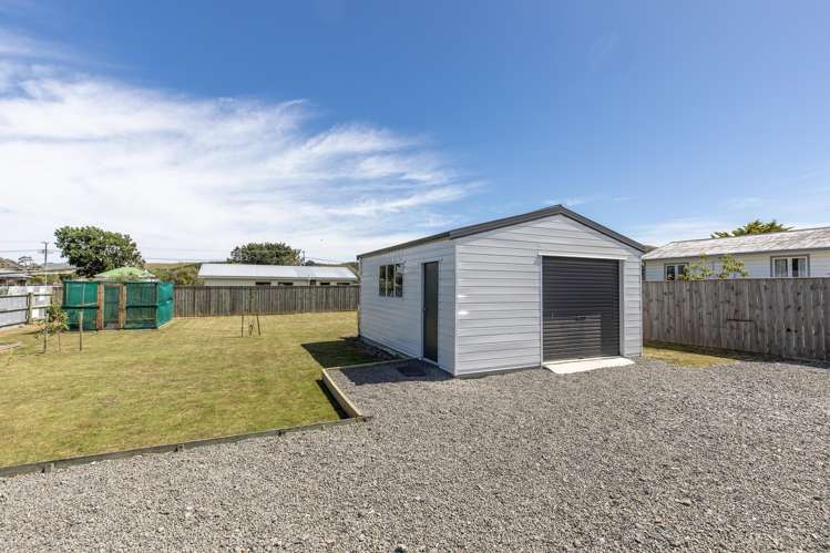 20 Blake Street Porangahau_5