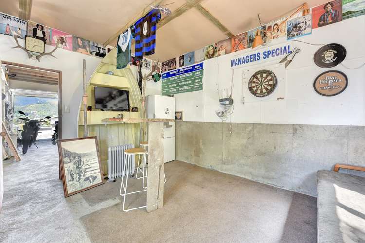 1/16 Britannia Heights Stepneyville_14