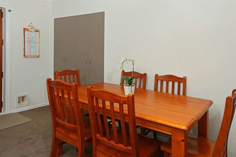 7 Geordie Street Henderson_19