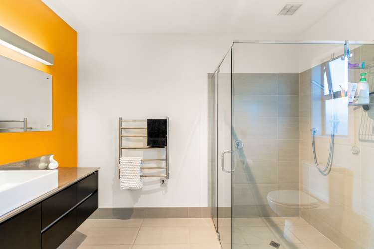 7 Wexford Street Albert Town_11