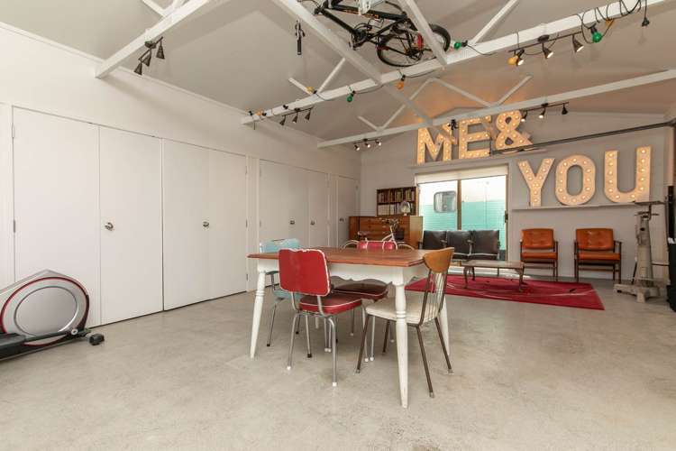 64 Routley Drive Glen Eden_14