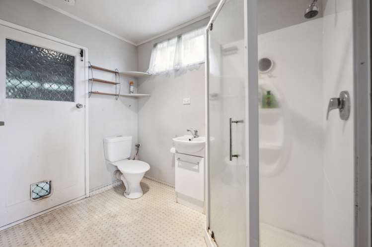 6 Sunrise Avenue Owhata_16