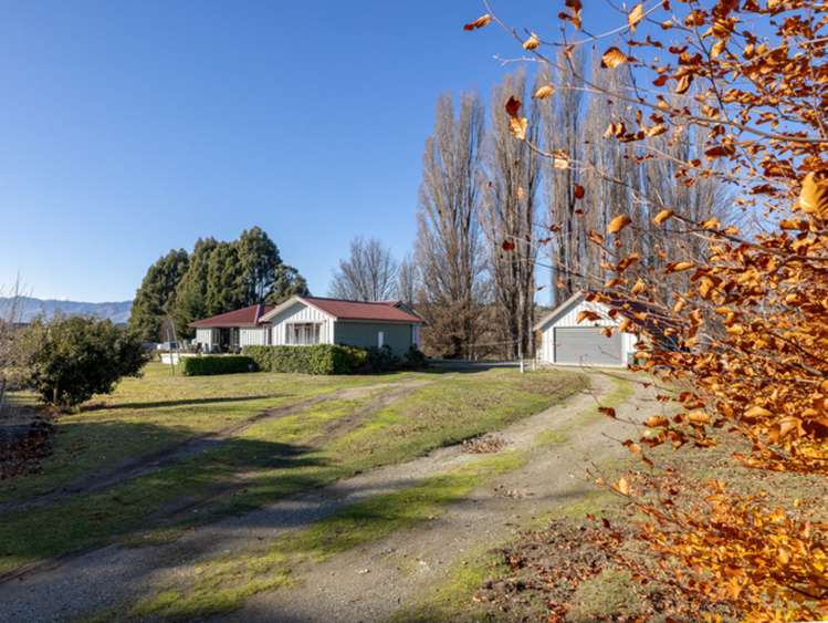 19 Monteith Road Albert Town_15