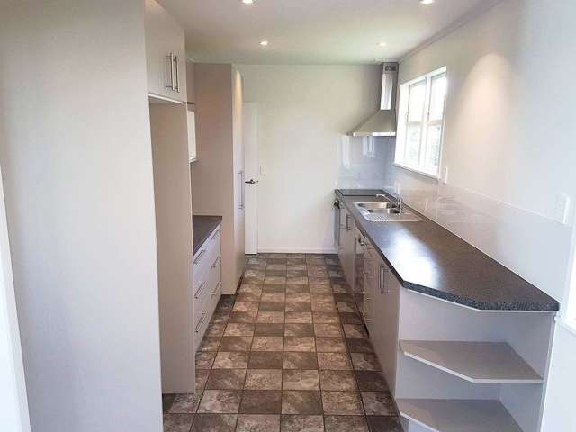 99 Vandeleur Avenue Birkdale_2