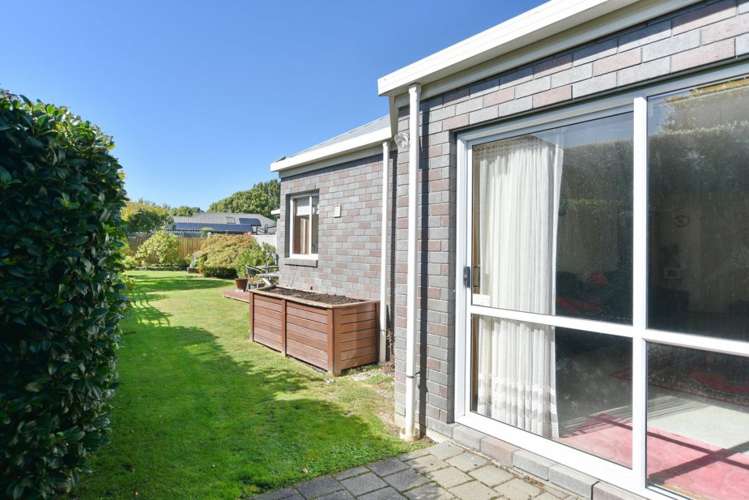 30 Farnswood Place Redwood_23