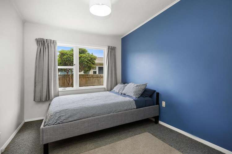 27 Momona Street Wainuiomata_9