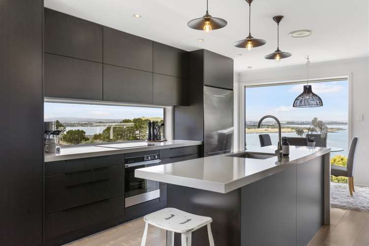 34 Aldersgate Road Hillsborough_3