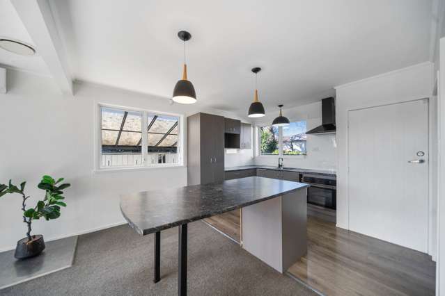 14 Harrow Place Manurewa_4