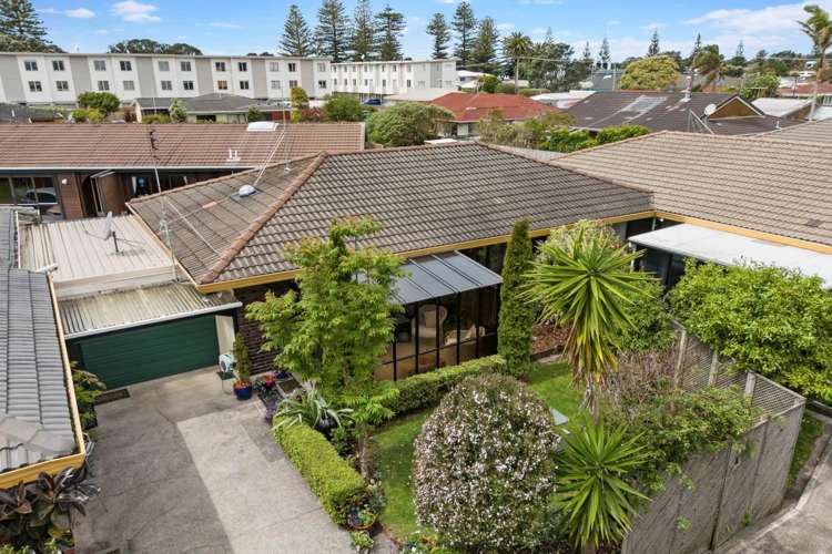 2/12 Moenui Avenue Orewa_11