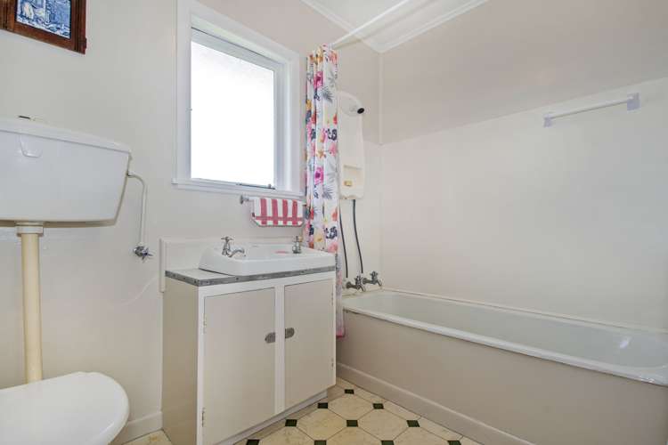 48 Station Road Kamo_9