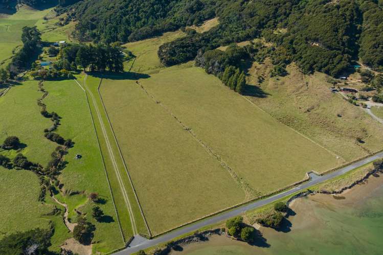 5552 Kenepuru Road Waitaria Bay_7