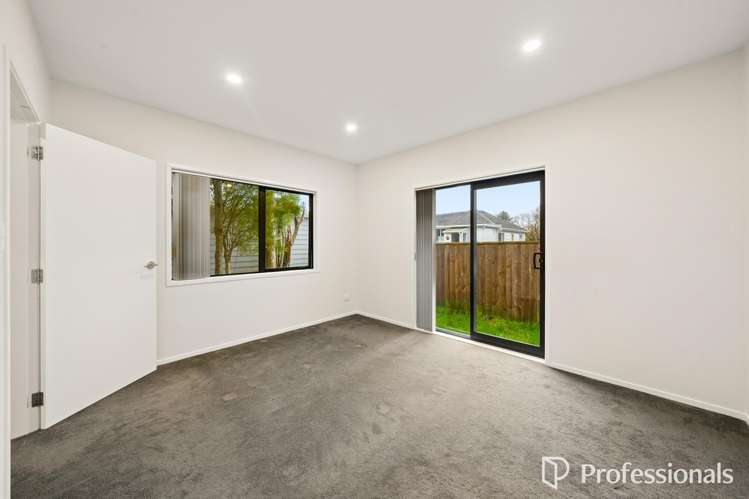 15A Burden Avenue Wainuiomata_10