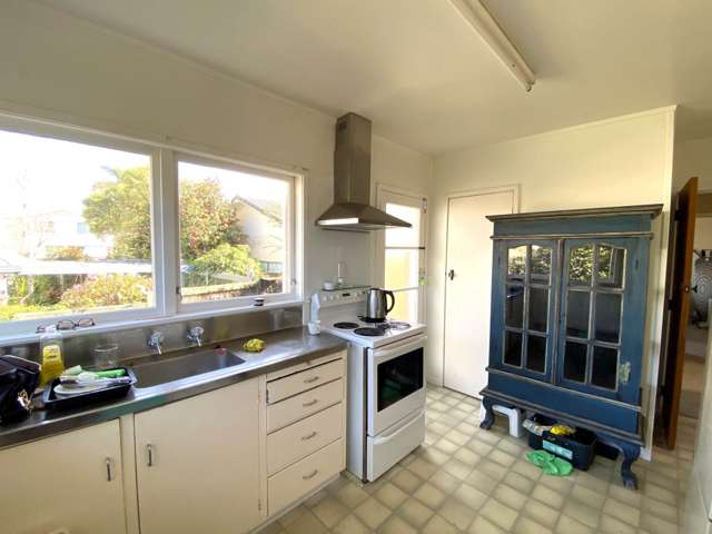 2/8a Belmont Terrace Milford_4