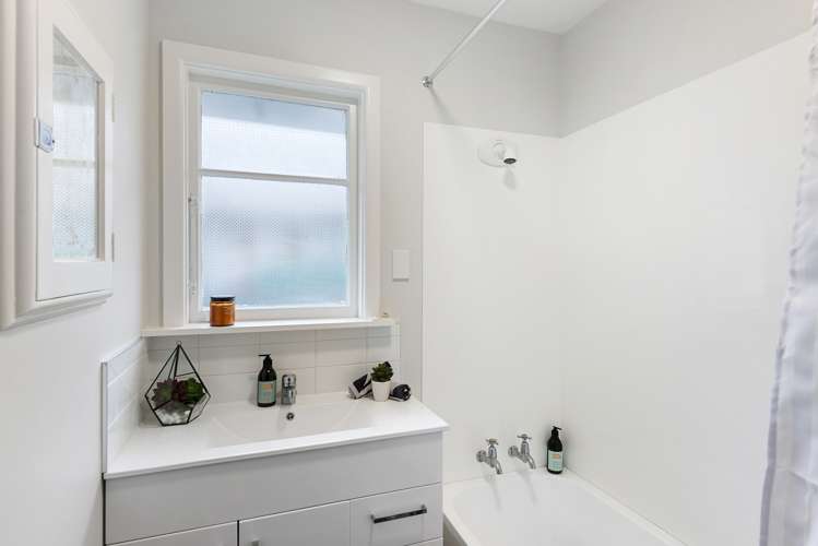 98 Halswell Road Hillmorton_9