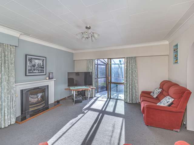 19 Parsons Avenue Levin_4