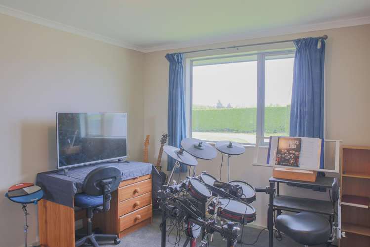 166 Wilcox Road Seaward Bush_31