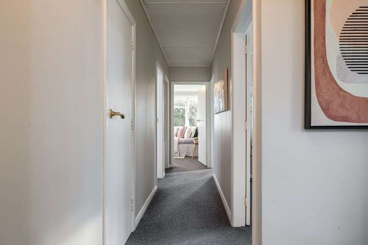 55 Upham Terrace Roslyn_9