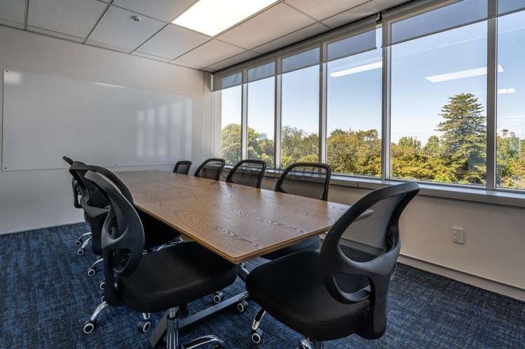 Level 4/2 Kitchener Street City Centre_1