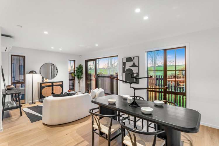 22 Weybridge Crescent Glen Innes_12