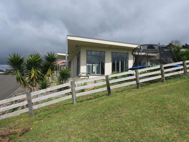 4 Banksia Road Cable Bay_19