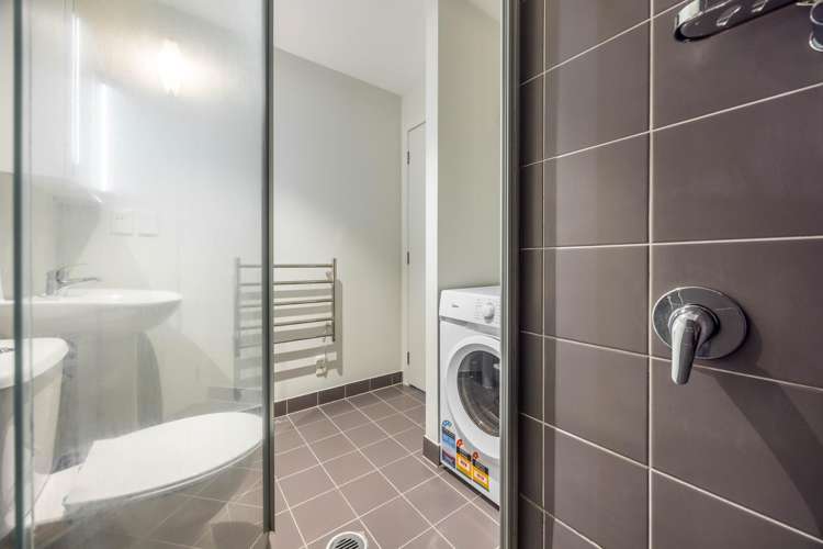 2K/32 Eden Crescent Auckland Central_5