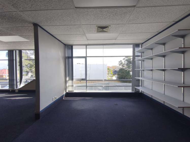 B/129 Onewa Road Northcote_5