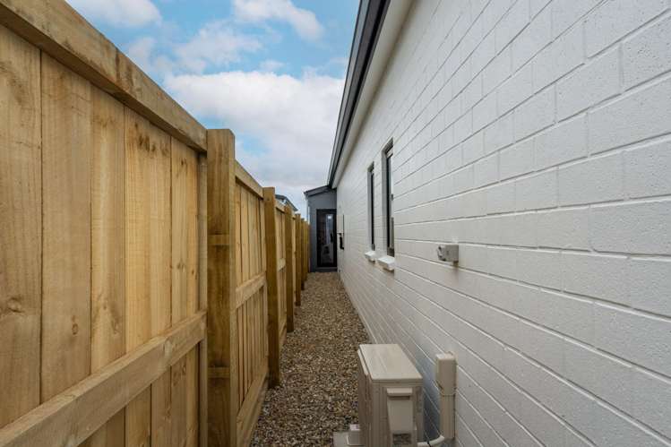 1/19 Tiro Place Rototuna North_31