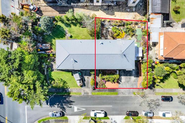 2/2B Yeoman Place Howick_18