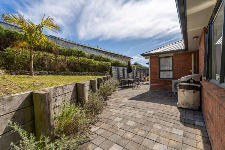 42 Tongariro Drive Aotea_16