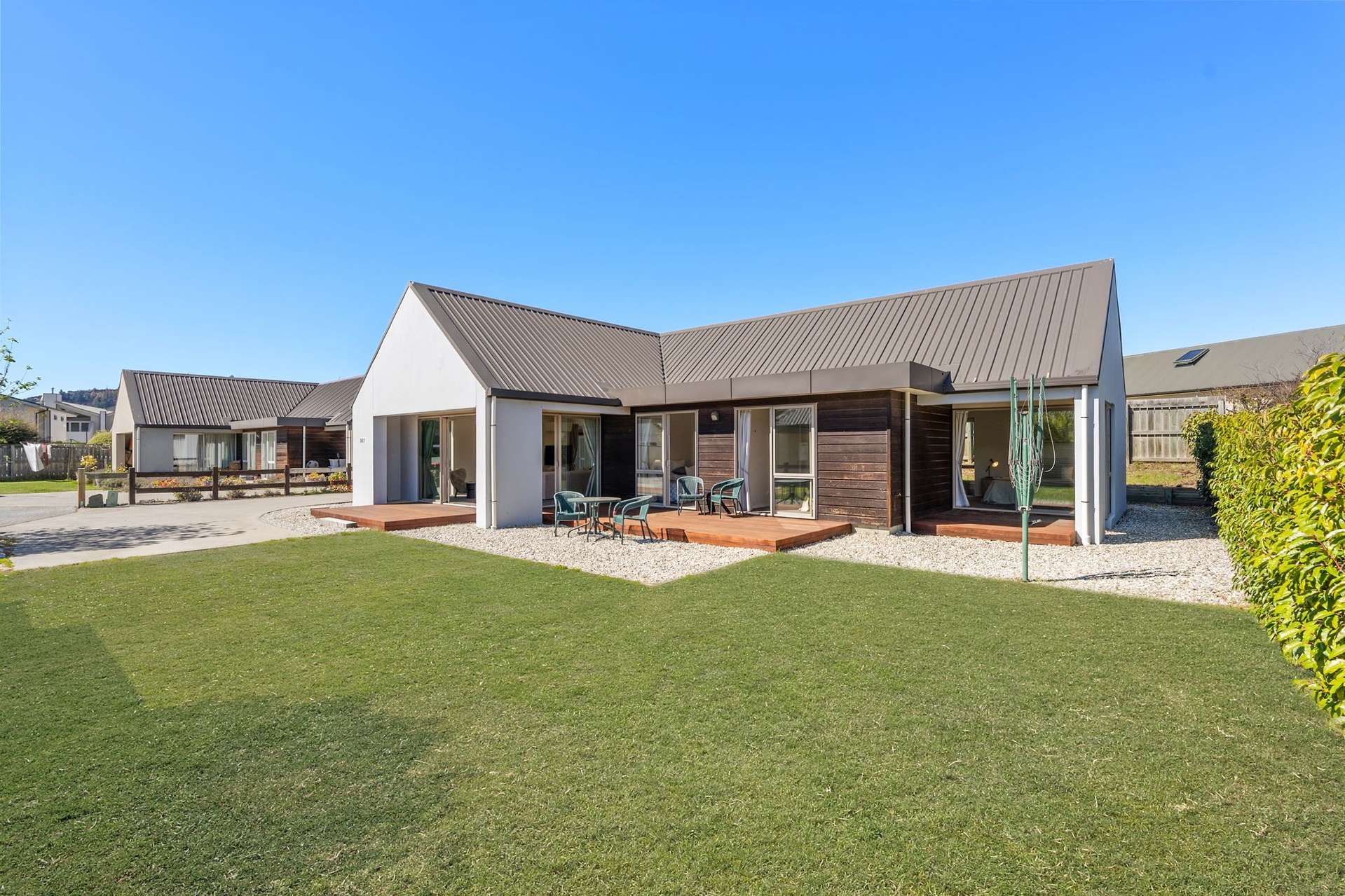 347 Aubrey Road Wanaka_0