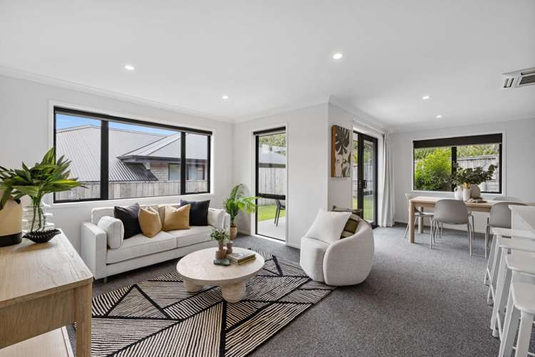 25 Pakanga Grove Pyes Pa_2