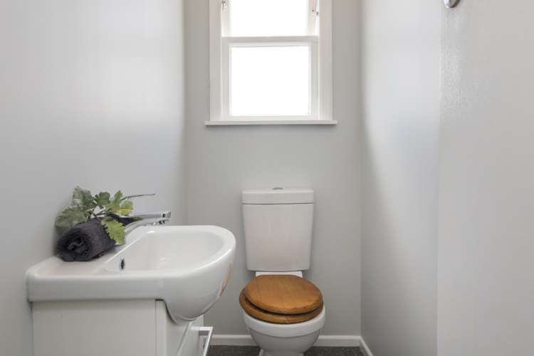 10 King Street Feilding_18