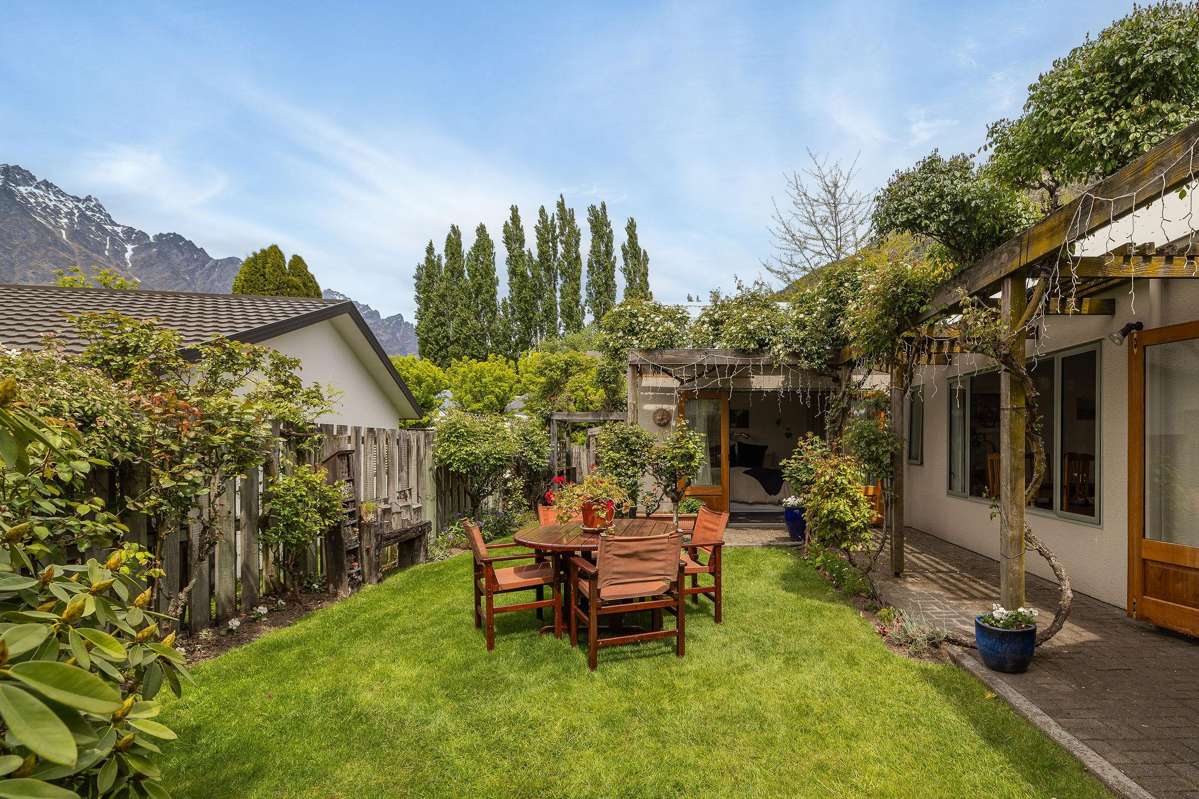 42 Remarkables Crescent_1