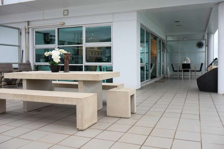 39/139 Quay Street City Centre_6