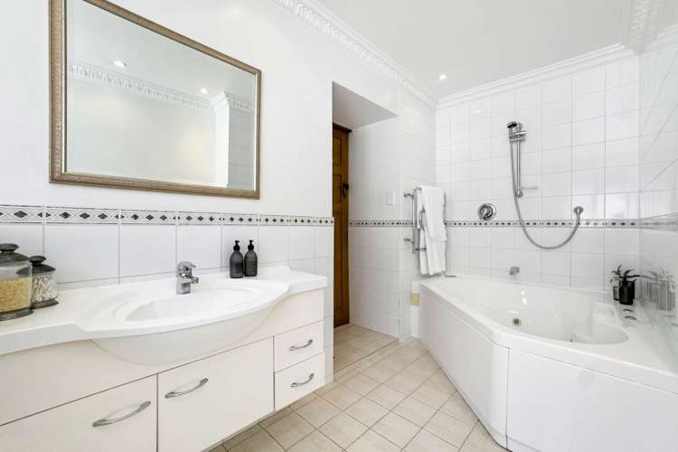 30 Empire Road Epsom_14