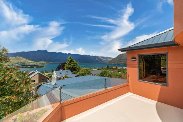 18b Avalon Crescent Fernhill/Sunshine Bay_1