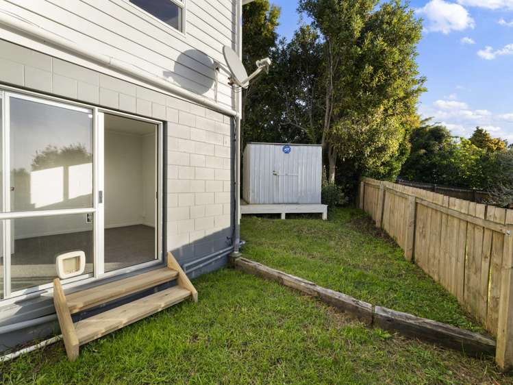 10 Lilburn Crescent Massey_43