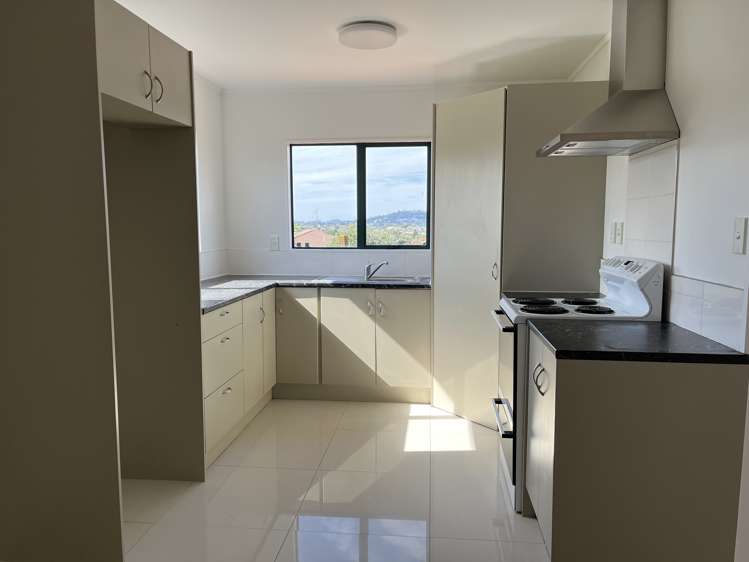 2/322 Richardson Rd Mount Roskill_4