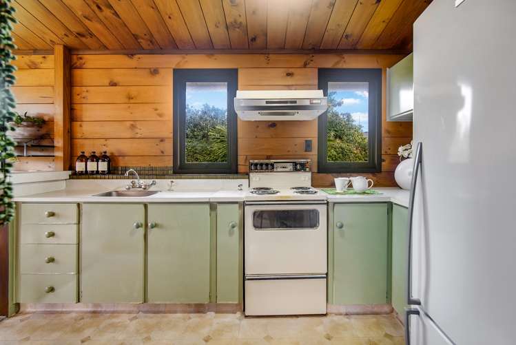 247 Tukapa Street Westown_8