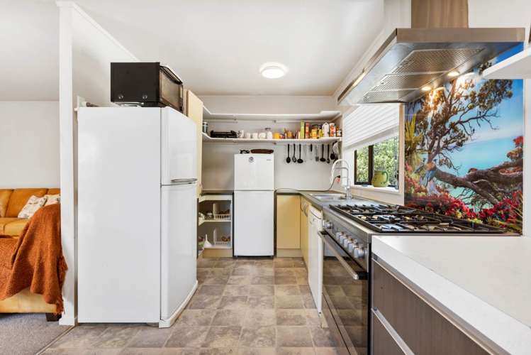 28 Meadowvale Rise Titirangi_5