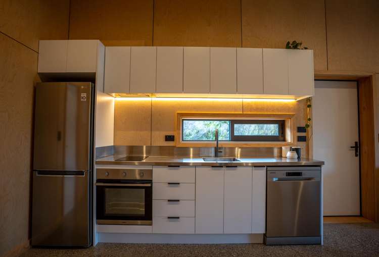 57 Beechwater Drive Moana / Lake Brunner_8